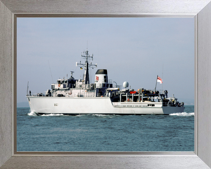 HMS Quorn M41 Hunt Class Minehunter May 1996 Photo Print - Posters, Prints, & Visual Artwork - by Hampshire Prints (image 7 of 9)