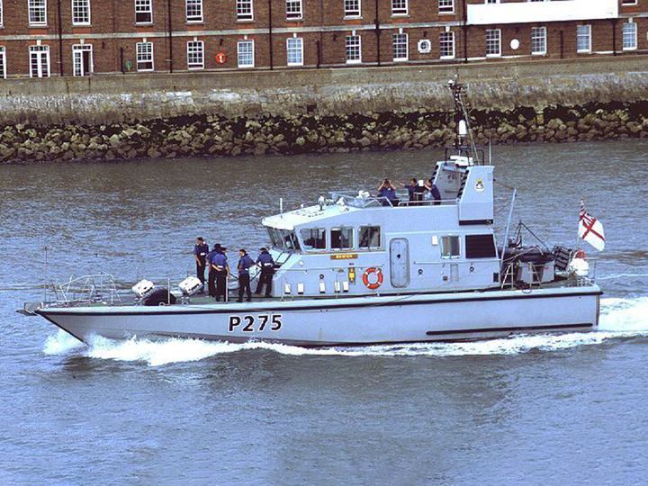 HMS Raider P275 Archer Class P2000 Patrol Vessel August 2001 Photo Print