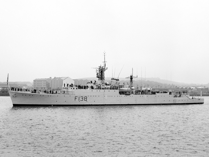 HMS Rapid F138 Type 15 Frigate Entering Harbour Photo Print - Posters, Prints, & Visual Artwork - by Hampshire Prints (image 1 of 9)