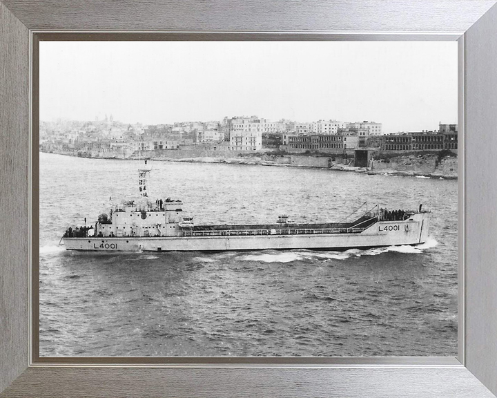 HMS Redoubt L4001 Mark 8 Landing Craft Underway Photo Print - Posters, Prints, & Visual Artwork - by Hampshire Prints (image 7 of 9)