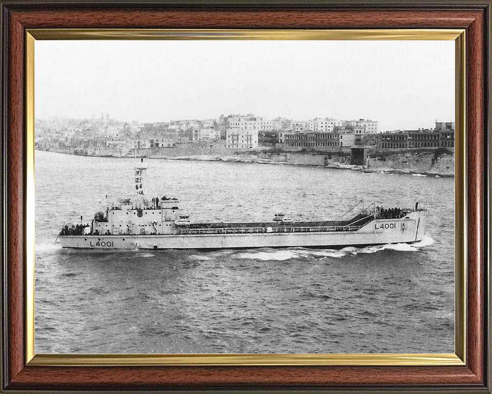 HMS Redoubt L4001 Mark 8 Landing Craft Underway Photo Print - Posters, Prints, & Visual Artwork - by Hampshire Prints (image 9 of 9)