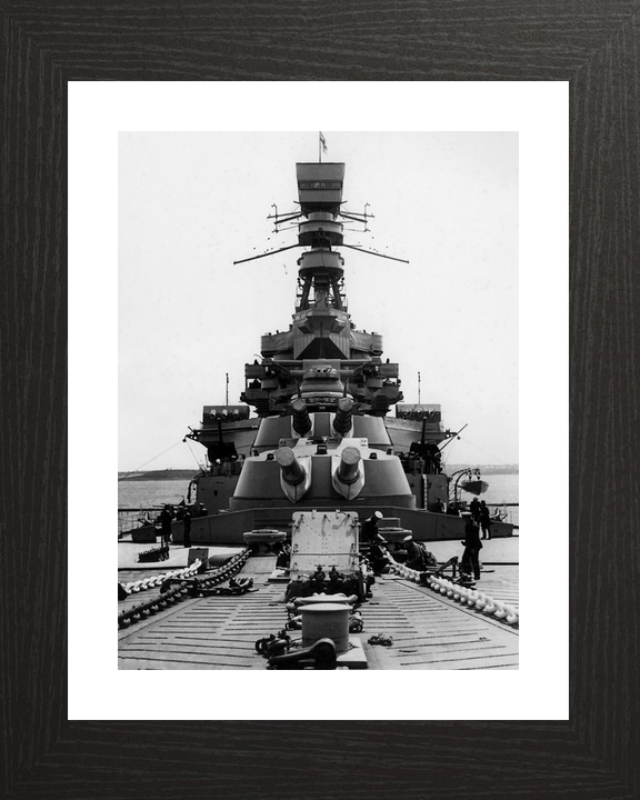HMS Renown 1916 Renown Class Battlecruiser Forecastle Photo Print - Posters, Prints, & Visual Artwork - by Hampshire Prints (image 2 of 9)