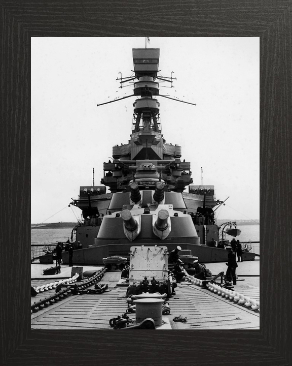 HMS Renown 1916 Renown Class Battlecruiser Forecastle Photo Print - Posters, Prints, & Visual Artwork - by Hampshire Prints (image 3 of 9)