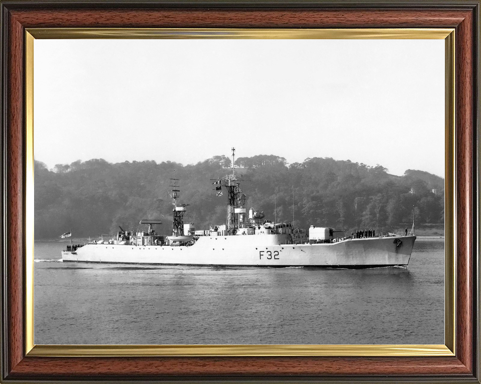 HMS Salisbury F32 Salisbury Class Frigate 1957 Photo Print - Posters, Prints, & Visual Artwork - by Hampshire Prints (image 9 of 9)