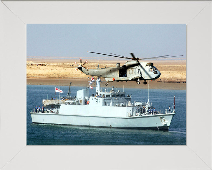 HMS Sandown (M101) Photo Print - Arabian Gulf 2003 - Royal Navy Sandown Class Minehunter Hampshire Prints 10 x 8 White Frame No