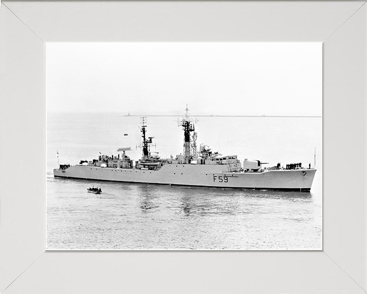 HMS Chichester (F59) Royal Navy Salisbury Class Frigate Starboard View Photo Print Wall Art Decor Posters, Prints, & Visual Artwork Hampshire Prints 10 x 8 White Frame No