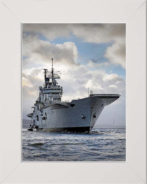 HMS Ark Royal (R07) Royal Navy Invincible Class Aircraft Carrier On the Clyde Photo Print Wall Art Decor Posters, Prints, & Visual Artwork Hampshire Prints 10 x 8 White Frame No