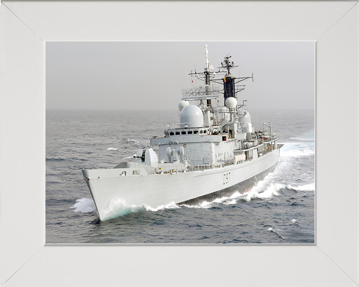 HMS Edinburgh (D97) Royal Navy Type 42 Destroyer At Sea Photo Print Wall Art Decor Posters, Prints, & Visual Artwork Hampshire Prints 10 x 8 White Frame No