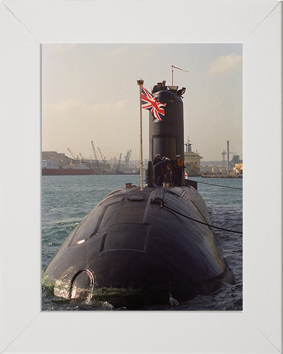 HMS Ursula S42 Royal Navy Victoria class Submarine Photo Print or Framed Print - Hampshire Prints