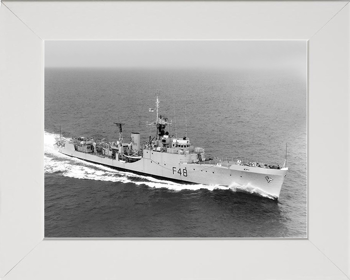 HMS Dundas (F48) Royal Navy Blackwood Class Frigate Starboard Bow View Photo Print Wall Art Decor Posters, Prints, & Visual Artwork Hampshire Prints 10 x 8 White Frame No