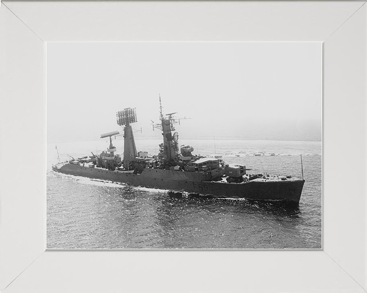 HMS Chichester (F59) Royal Navy Salisbury Class Frigate Turning to Port Photo Print Wall Art Decor Posters, Prints, & Visual Artwork Hampshire Prints 10 x 8 White Frame No