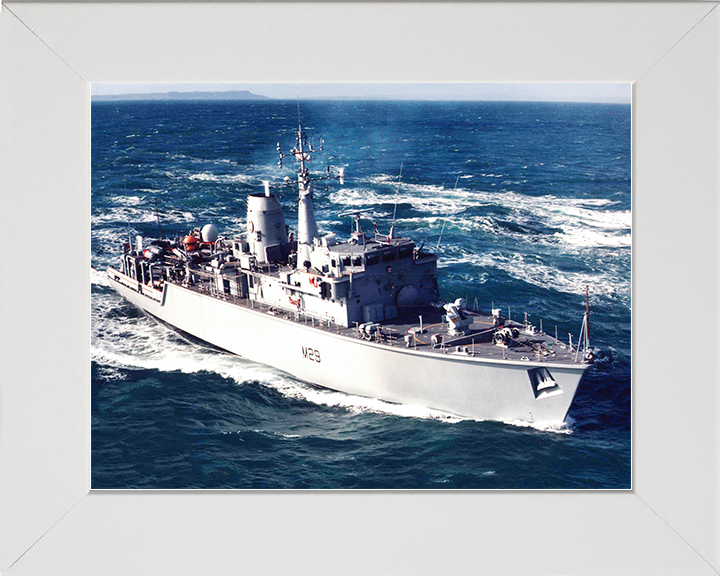 HMS Brecon (M29) Royal Navy Hunt Class Mine Warfare Vessel At Sea Photo Print Wall Art Decor Posters, Prints, & Visual Artwork Hampshire Prints 10 x 8 White Frame No