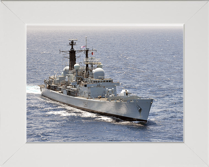 HMS Edinburgh (D97) Royal Navy Type 42 Destroyer High Starboard Bow View Photo Print Wall Art Decor Posters, Prints, & Visual Artwork Hampshire Prints 10 x 8 White Frame No