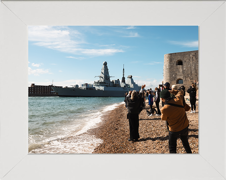 HMS Dauntless (D33) Photo Print - Round Tower 2025 - Royal Navy Type 45 Destroyer Hampshire Prints 10 x 8 White Frame No