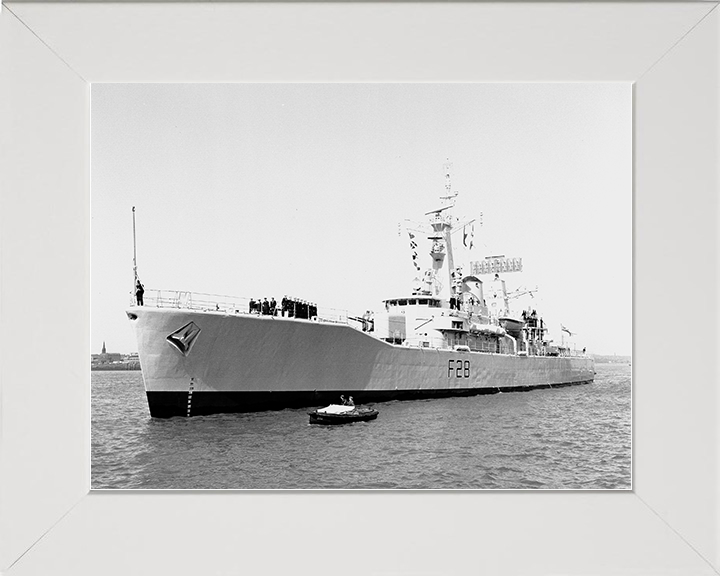 HMS Cleopatra (F28) Royal Navy Leander Class Frigate Entering Harbour Photo Print Wall Art Decor Posters, Prints, & Visual Artwork Hampshire Prints 10 x 8 White Frame No
