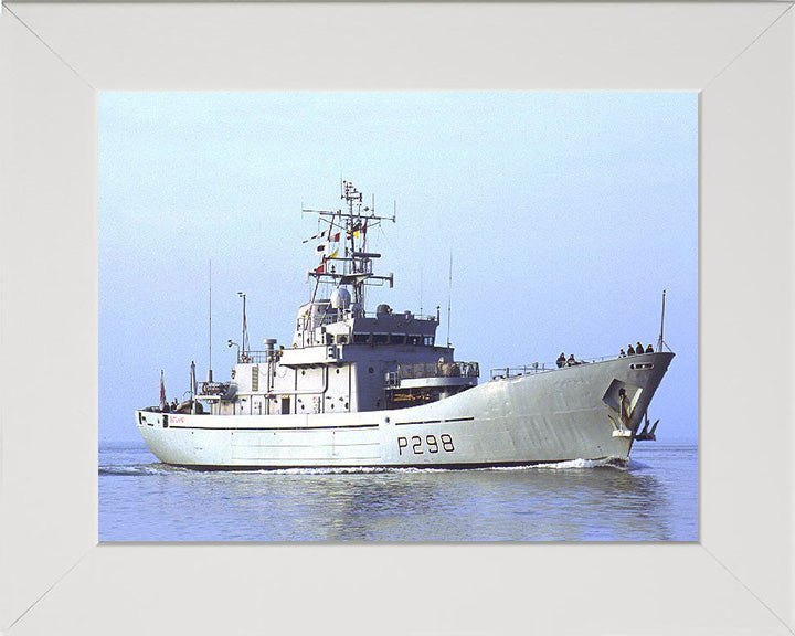 HMS Shetland P298 Royal Navy Island class Patrol Vessel Photo Print or Framed Photo Print - Hampshire Prints