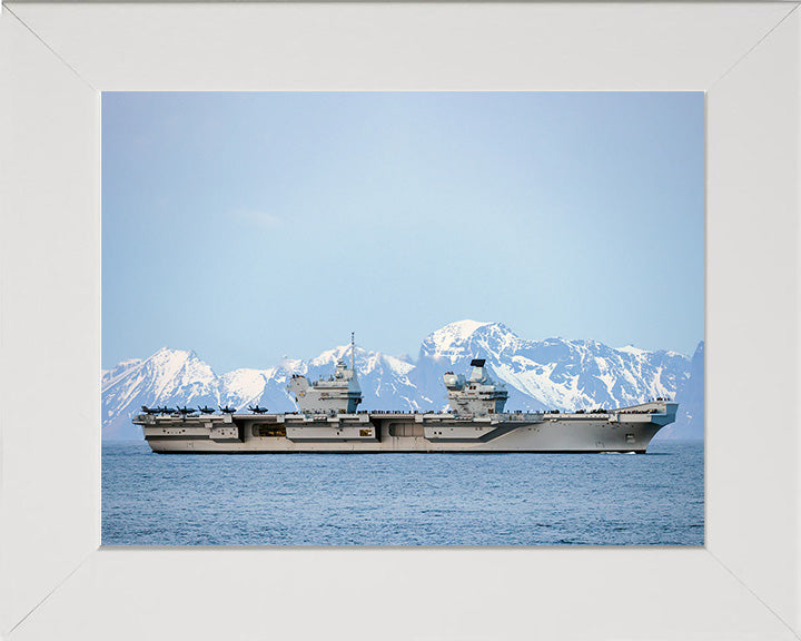 HMS Prince of Wales R09 | Photo Print | Framed Print | Queen Elizabeth Class | Aircraft Carrier | Royal Navy Hampshire Prints