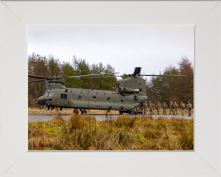 Royal Marines Board a Chinook Helicopter 2026 Photo Print 42 Commando Wall Art Military Decor Posters, Prints, & Visual Artwork Hampshire Prints 10 x 8 White Frame No