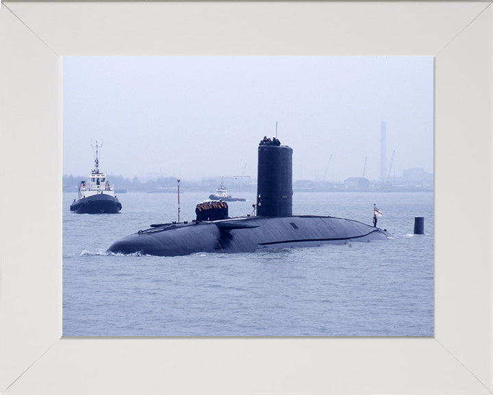 HMS Conqueror S48 Submarine | Photo Print | Framed Print | Churchill class | Royal Navy Hampshire Prints