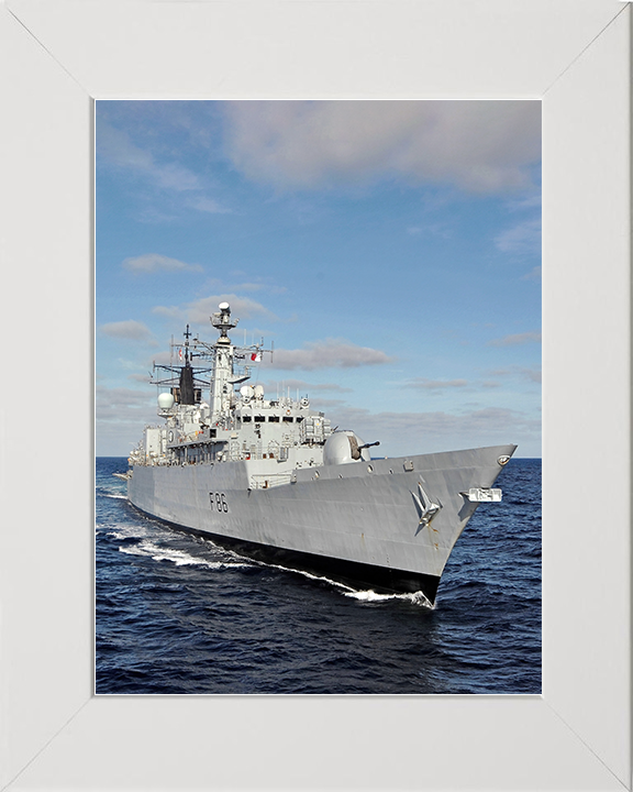 HMS Campbeltown (F86) Royal Navy Type 22 Frigate Starboard Bow View Photo Print Wall Art Decor Posters, Prints, & Visual Artwork Hampshire Prints 10 x 8 White Frame No