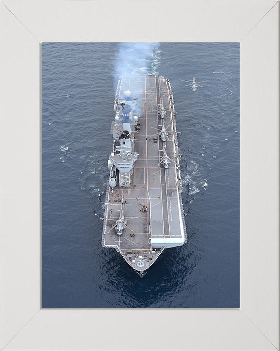 HMS Illustrious R06 | Photo Print | Framed Print | Invincible Class | Aircraft Carrier | Royal Navy Hampshire Prints