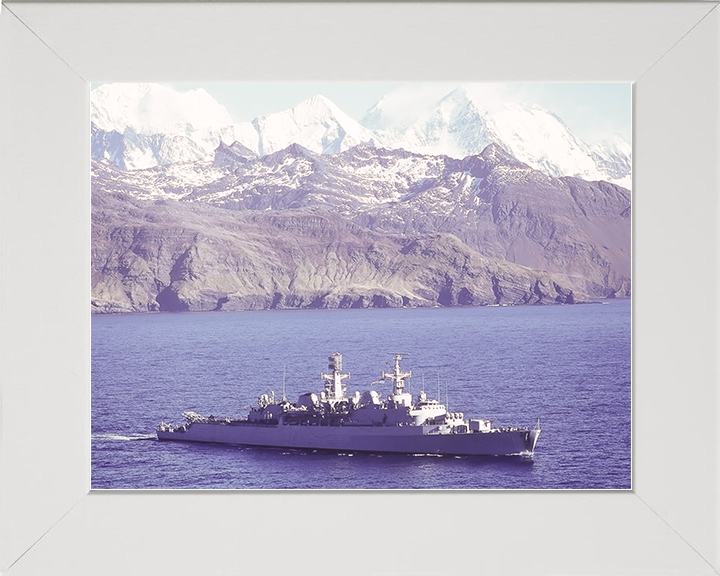 HMS Antrim (D18) Royal Navy County Class Destroyer High Starboard View Photo Print Wall Art Decor Posters, Prints, & Visual Artwork Hampshire Prints 10 x 8 White Frame No