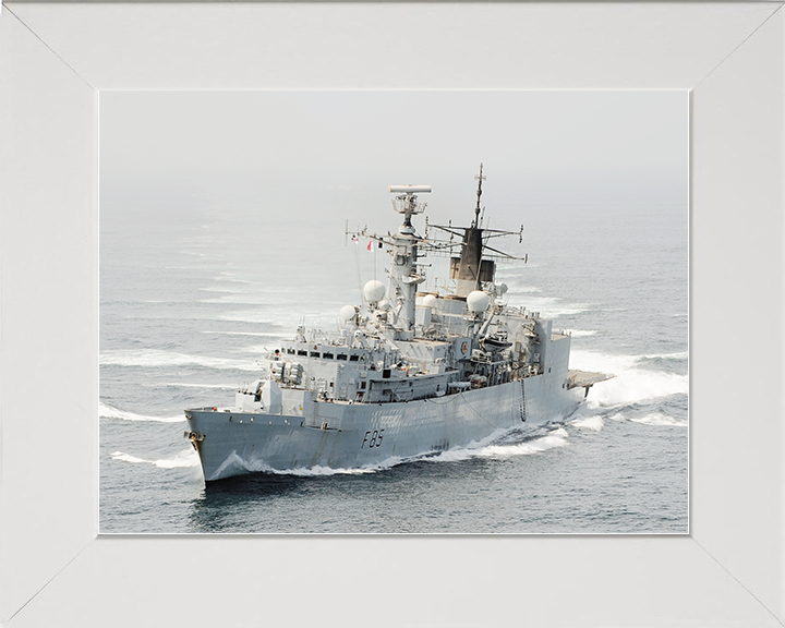 HMS Cumberland (F85) Royal Navy Type 22 Frigate Turning to Starboard Photo Print Wall Art Decor Posters, Prints, & Visual Artwork Hampshire Prints 10 x 8 White Frame No