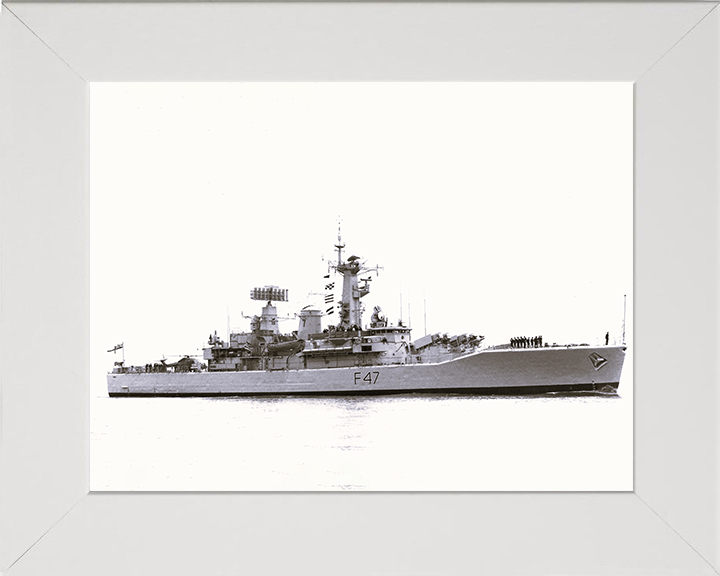 HMS Danae (F47) Photo Print - Portsmouth 1983 - Royal Navy Leander Class Frigate Hampshire Prints 10 x 8 White Frame No