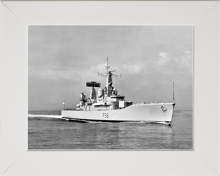 HMS Argonaut (F56) Royal Navy Leander Class Frigate Starboard Bow View Photo Print Wall Art Decor Posters, Prints, & Visual Artwork Hampshire Prints 10 x 8 White Frame No