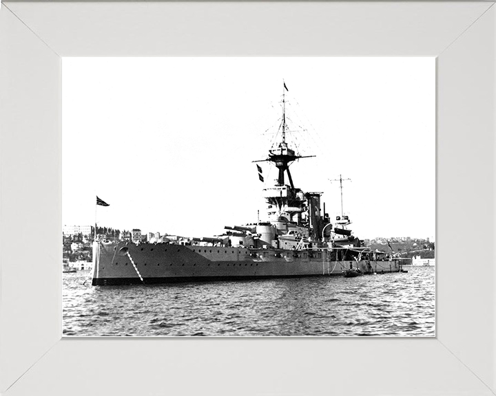 HMS Benbow (1913) Royal Navy Iron Duke Class Battleship At Anchor Photo Print Wall Art Decor Posters, Prints, & Visual Artwork Hampshire Prints 10 x 8 White Frame No