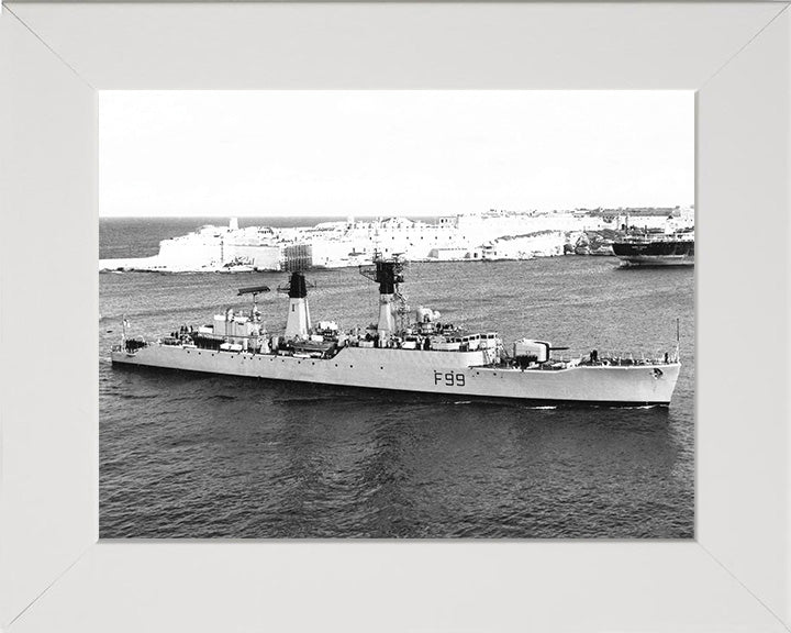 HMS Lincoln F99 | Photo Print | Framed Print | Salisbury Class | Frigate | Royal Navy Hampshire Prints