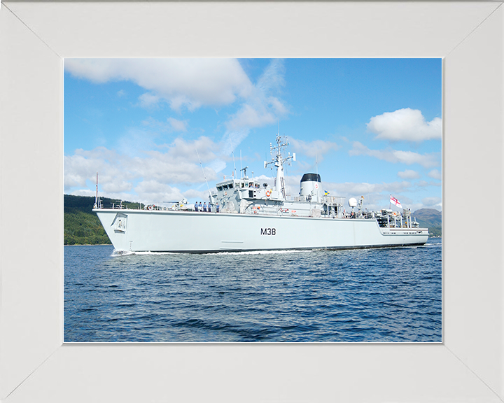 HMS Atherstone (M38) Royal Navy Hunt Class Mine Warfare Vessel Low Port Side View Photo Print Wall Art Decor Posters, Prints, & Visual Artwork Hampshire Prints 10 x 8 White Frame No
