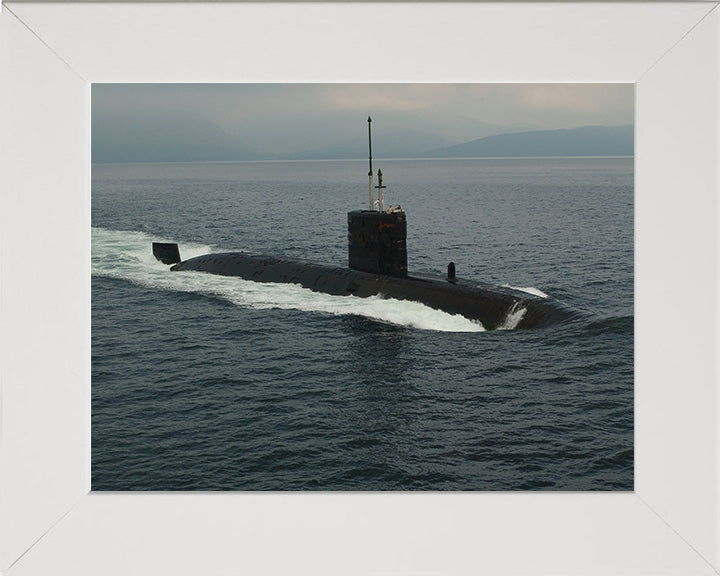 HMS Splendid S106 Submarine | Photo Print | Framed Print | Swiftsure Class | Royal Navy Hampshire Prints
