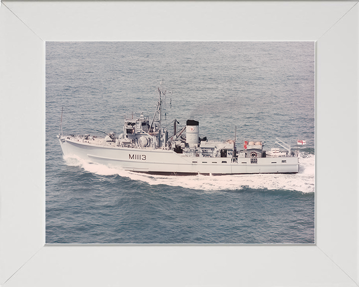 HMS Brereton (M1113) Royal Navy Ton Class Minesweeper Port Beam View Photo Print Wall Art Decor Posters, Prints, & Visual Artwork Hampshire Prints 10 x 8 White Frame No
