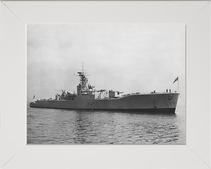 HMS Torquay F43 Royal Navy Whitby class frigate Photo Print or Framed Print - Hampshire Prints