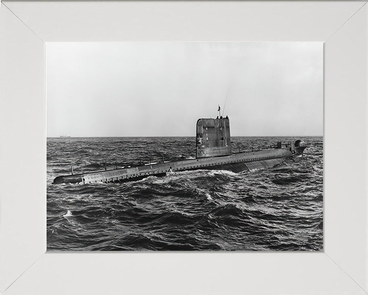 HMS Oracle S16 Royal Navy Oberon class Submarine Photo Print or Framed Print - Hampshire Prints