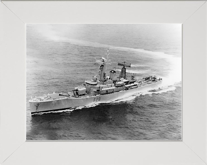 HMS Cleopatra (F28) Royal Navy Leander Class Frigate Hard Turn Photo Print Wall Art Decor Posters, Prints, & Visual Artwork Hampshire Prints 10 x 8 White Frame No