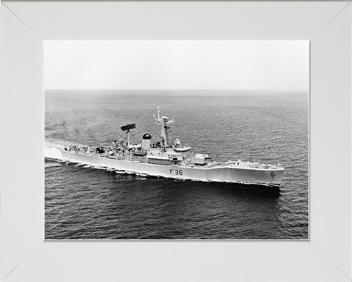 HMS Arethusa (F38) Royal Navy Leander Class Frigate Underway Starboard View Photo Print Wall Art Decor Posters, Prints, & Visual Artwork Hampshire Prints 10 x 8 White Frame No