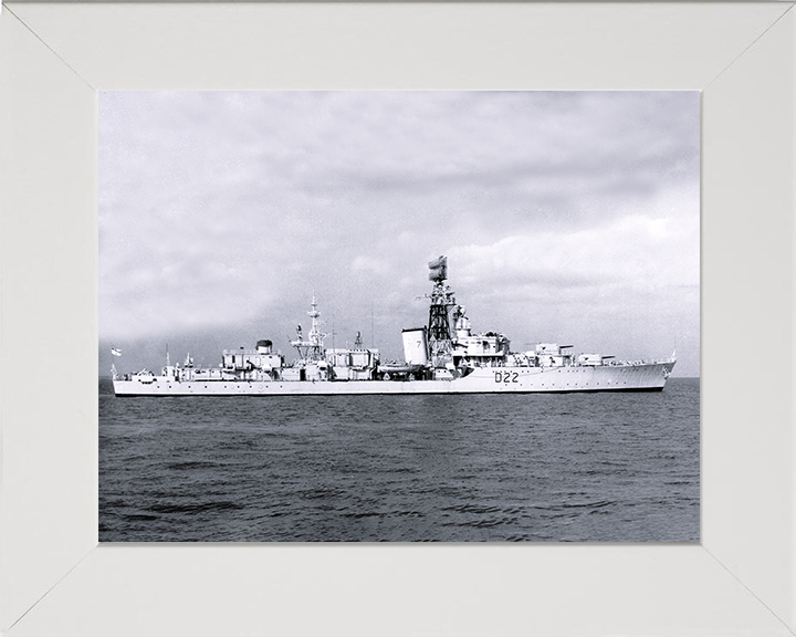 HMS Aisne (D22) Photo Print - Starboard View - Royal Navy Battle Class Destroyer Posters, Prints, & Visual Artwork Hampshire Prints 10 x 8 White Frame No