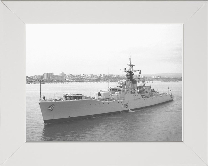 HMS Berwick (F115) Royal Navy Rothesay Class Frigate High Port Bow View Photo Print Wall Art Decor Posters, Prints, & Visual Artwork Hampshire Prints 10 x 8 White Frame No