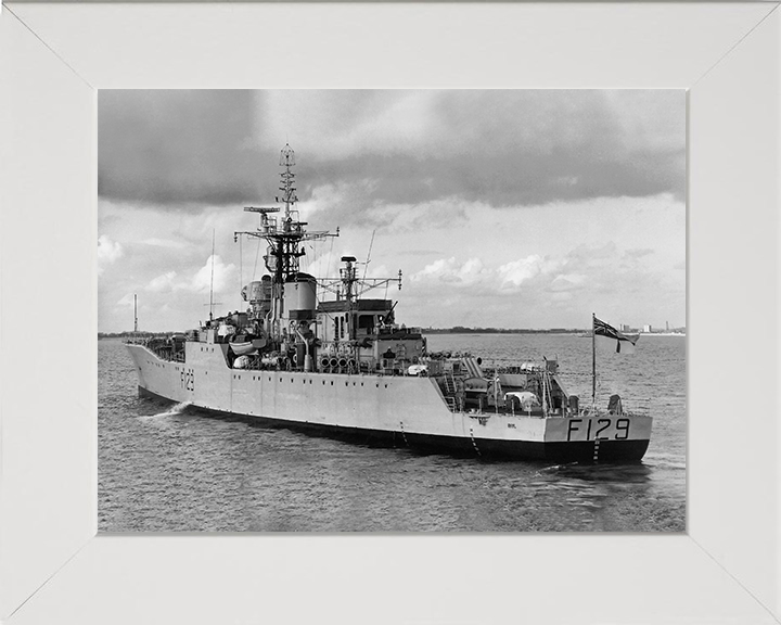 HMS Rhyl (F129) Photo Print - At Sea 1960 - Royal Navy Rothesay Class Frigate Posters, Prints, & Visual Artwork Hampshire Prints 10 x 8 White Frame No