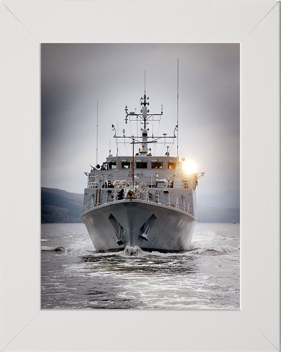 HMS Blyth (M111) Photo Print - Scotland 2008 - Royal Navy Sandown Class Minehunter Hampshire Prints 10 x 8 White Frame No
