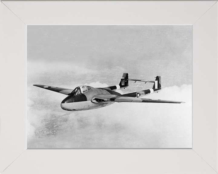 RAF de Havilland Vampire in flight Photo Print - Royal Air Force Aircraft Hampshire Prints 10 x 8 White Frame No