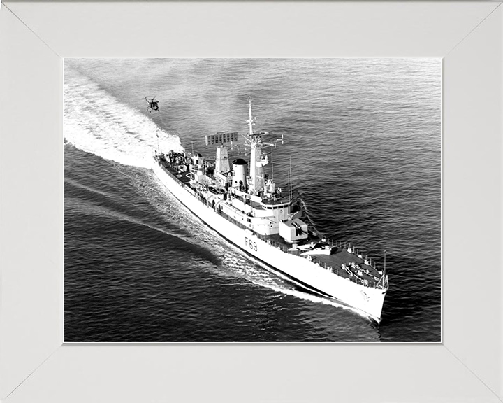HMS Bacchante (F69) Royal Navy Leander Class Frigate At Speed Photo Print Wall Art Decor Posters, Prints, & Visual Artwork Hampshire Prints 10 x 8 White Frame No