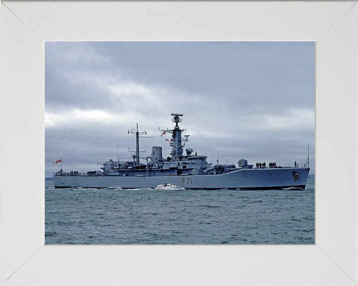 HMS Scylla F71 | Photo Print | Framed Print | Leander Class | Frigate | Royal Navy Hampshire Prints