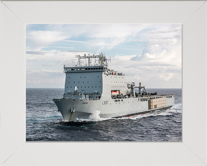 RFA Lyme Bay L3007 | Photo Print | Framed Print | Bay Class | Auxiliary Dock | Royal Fleet Auxiliary Hampshire Prints