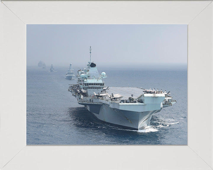 HMS Queen Elizabeth R08 | Photo Print | Framed Print | Queen Elizabeth Class | Aircraft Carrier | Royal Navy Hampshire Prints