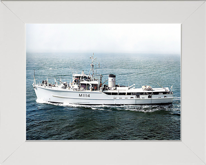 HMS Brinton (M1114) Royal Navy Ton Class Minesweeper Port Side View Photo Print Wall Art Decor Posters, Prints, & Visual Artwork Hampshire Prints 10 x 8 White Frame No