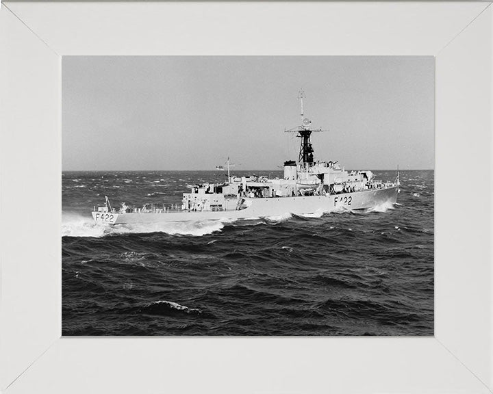 HMS Loch Eck K422 | Photo Print | Framed Print | Loch Class | Frigate | Royal Navy Hampshire Prints