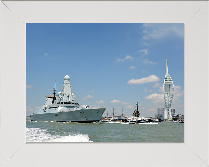 HMS Daring (D32) Royal Navy Type 45 Destroyer Leaves Portsmouth 2013 Photo Print Wall Art Decor Posters, Prints, & Visual Artwork Hampshire Prints 10 x 8 White Frame No